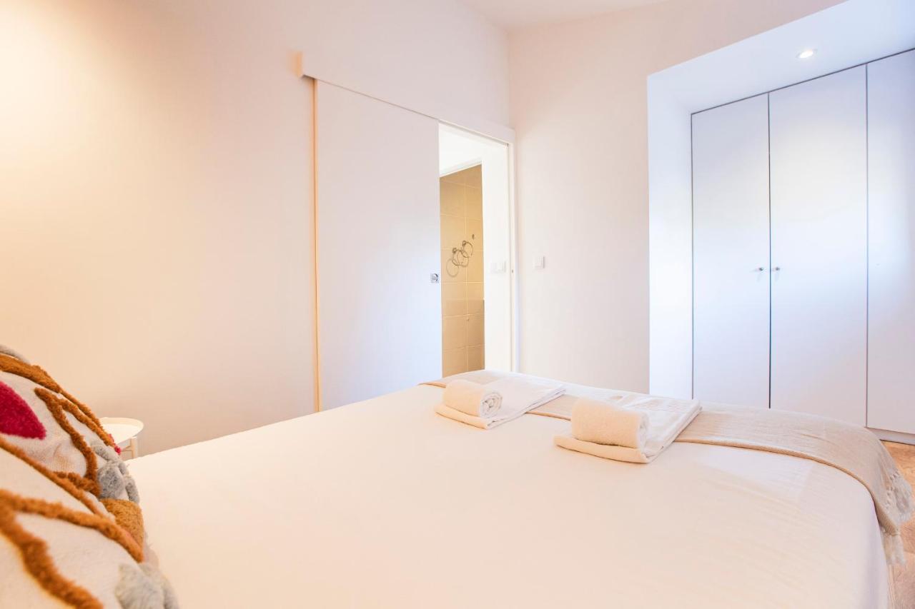 Lovelystay - Urban Cottage Порту Экстерьер фото