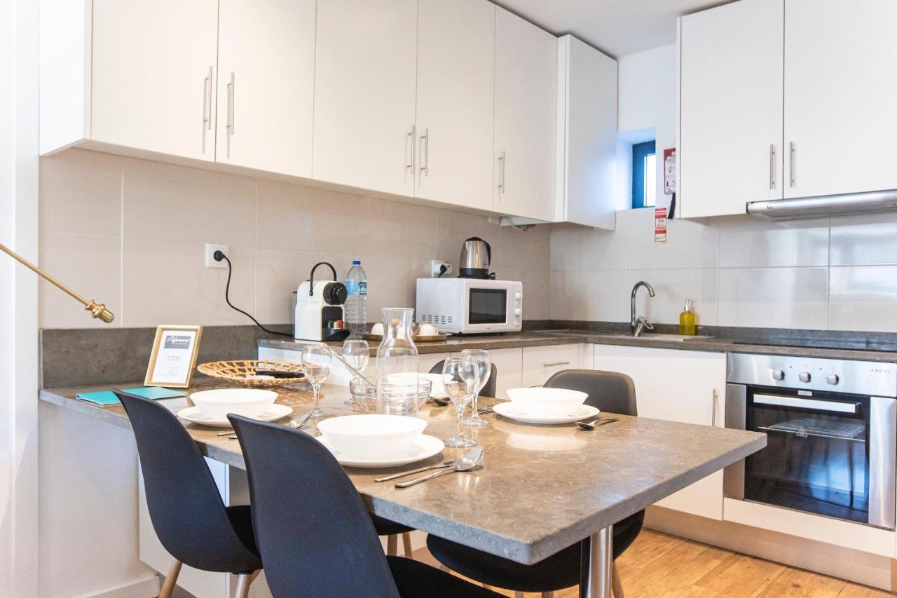 Lovelystay - Urban Cottage Порту Экстерьер фото